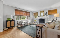 4633 Ewing Avenue N, Robbinsdale, MN 55422