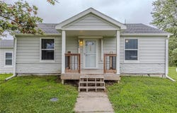 7486 Newton Road, Odessa, MO 64076