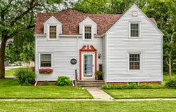 225 S Vine Street, Roland, IA 50236