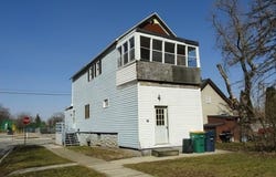 302 W Division St, Fond Du Lac, WI 54935