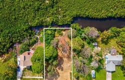 SEA BREEZE DRIVE, TARPON SPRINGS, FL 34689