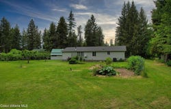 392 Shingle Mill Loop, Bonners Ferry, ID 83805