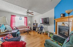 17435 Lori Drive, St Robert, MO 65584