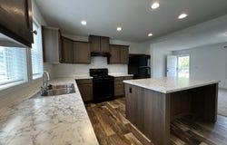 23 Ash Drive, Olmsted Township, OH 44138