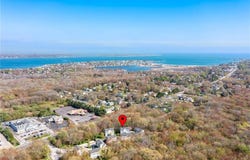 12 Park Avenue, Narragansett, RI 02882