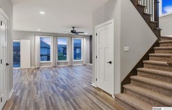 925 Elm Circle, Springfield, NE 68059