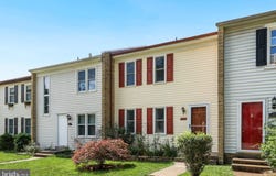 115 STRATFORD Place SW, LEESBURG, VA 20175