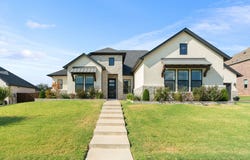11508 Hickory Falls Drive, Argyle, TX 76226