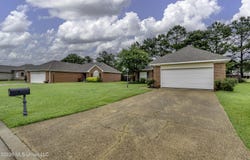 6 Old Bridge Cove, Byram, MS 39272