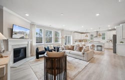 187 FAIRFIELD DR, STAUNTON, VA 24401