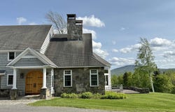 19 Old Town Road, Winhall, VT 05340