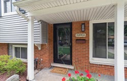20955 Robinwood Street, Farmington, MI 48336