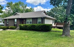 1421 Grandview Drive, Warrensburg, MO 64093