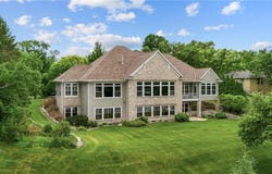 1505 Edgewater Avenue, Arden Hills, MN 55112