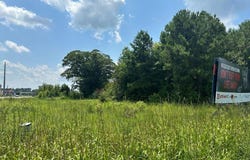 5572 Nc 41, Wallace, NC 28466