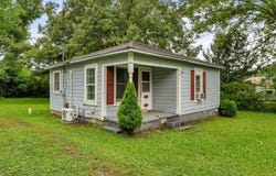 410-1 Ponroy Street, Scottsboro, AL 35768