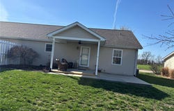 277 Kaskaskia, Red Bud, IL 62278