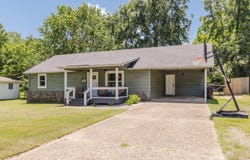 207 Elaine Street, Benton, AR 72015