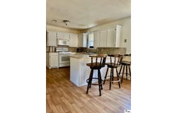 7028 HIGHWAY 2, Oak Grove, LA 71263