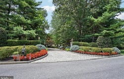 12 COVE ROAD, MOORESTOWN, NJ 08057
