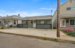24 W Garibaldi Avenue, Nesquehoning, PA 18240