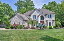 25659 Carnation Run, Westlake, OH 44145