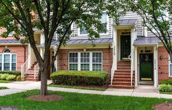 301 CROSS GREEN STREET, GAITHERSBURG, MD 20878