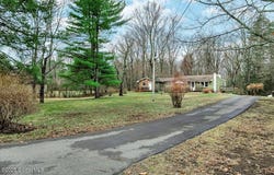23 Leggett Road, Ghent, NY 12075