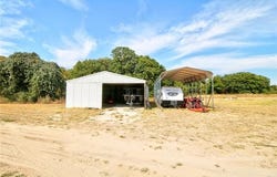 5924 Hummingbird, Kingston, OK 73439