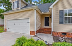 509 Kittiewake Lane, Clover, SC 29710