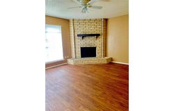 24 E Mountain Creek Court, Grand Prairie, TX 75052
