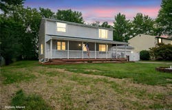19 Schultz Road, Orchard Park, NY 14127