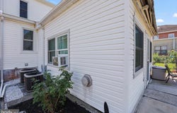 109 N PETERS STREET, NEW OXFORD, PA 17350