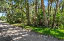 10602 W Main Street, Homosassa, FL 34448