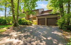 17 Theodore Drive, East Brunswick, NJ 08816