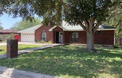 905 Franco Drive, Alice, TX 78332