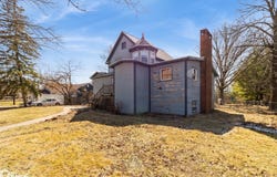 820 C Avenue, Nevada, IA 50201