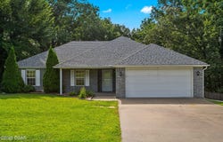 7 Taransay Circle, Bella Vista, AR 72715
