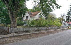 509 1st Avenue E, Eureka, MT 59917