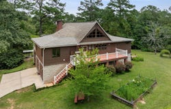 229 Rockhill Rd., Purvis, MS 39475