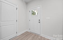 600 W Lewis Street, Dallas, NC 28034
