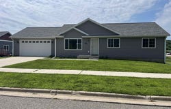 2025 Retzlaff Drive, Reedsburg, WI 53959