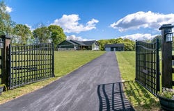 99 MT IDA LN, STAUNTON, VA 24401