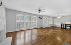 825 Gunter Avenue, Guntersville, AL 35976