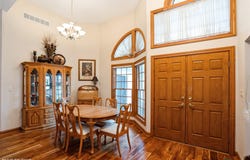 1915 Prairie Street, Grinnell, IA 50112