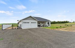 505 E Summit Ave, Reardan, WA 99029