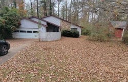 255 AVALON Way, Riverdale, GA 30274
