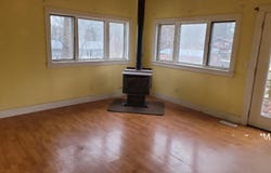 107 W 9th Street, Willow Springs, MO 65793