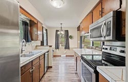 3212 NW Canterbury Place, Blue Springs, MO 64015