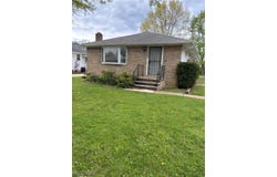 24401 Russell Avenue, Euclid, OH 44123